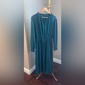 Women's Green Long Sleeve Midi Dress